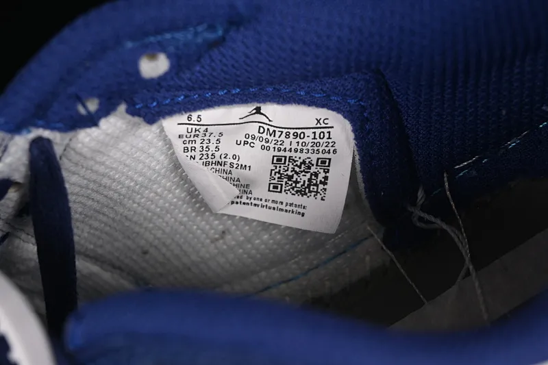 All categories Air Jordan Jordan series basketball shoes Air Jordan 1 Low Travis Scott x Air Jordan 1 Low OG AJ1 Joe 1 undercut low top DM7890-101